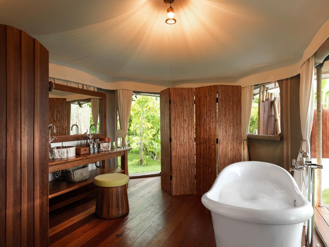 קו יאו נוי 9 Hornbills Tented Camp (Adults Only) מראה חיצוני תמונה